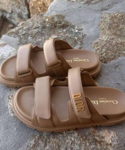 סנדלי DIOR