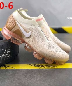 סניקרס נייק VAPORMAX
