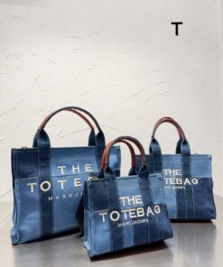 תיקי MARC JACOBS THE TOTE BAG