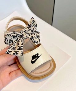 סנדלי ילדים NIKE