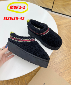 Alternative view of כפכפי UGG White snow