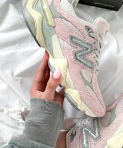 סניקרס NEW BALANCE 9060 SUPREME