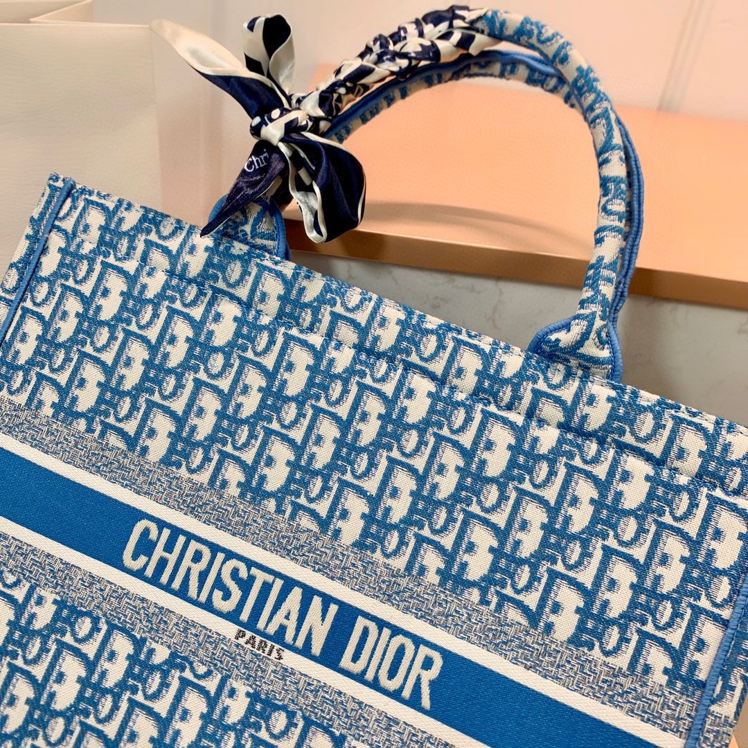 תיקי DIOR FLOWER 2026 – תמונה 14