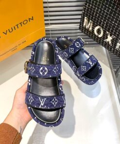 סנדלי LV