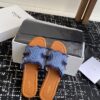 סנדלי CELINE