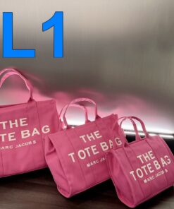 Alternative view of תיקי MARC JACOBS THE TOTE BAG