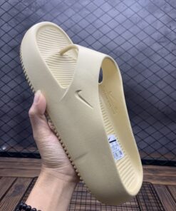 כפכפי NIKE CALM