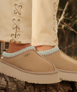 נעלי UGG
