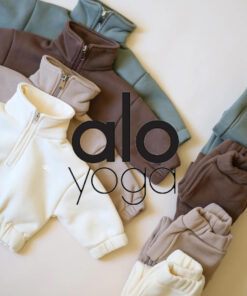 חליפות ALO YOGA KIDS