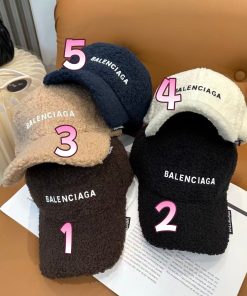 Alternative view of כובעי BALENCIAGA