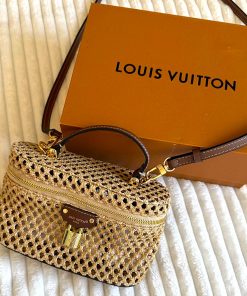 LV Vanity Chain