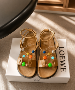 סנדלי LOEWE