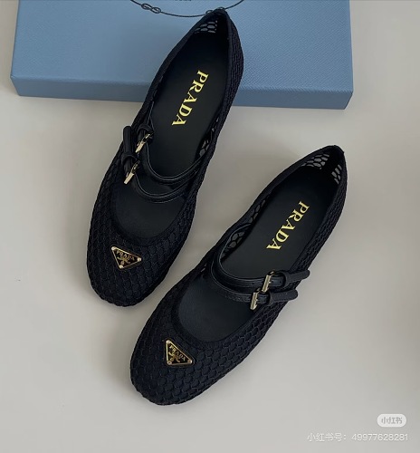 נעלי בובה PRADA – תמונה 11